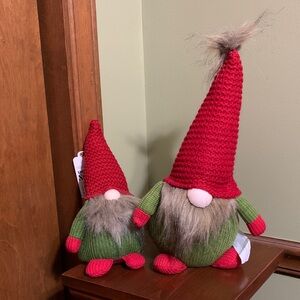 NORTH POLE SOUTH-Festive Red and Green Holiday Gnome Set. NWT!